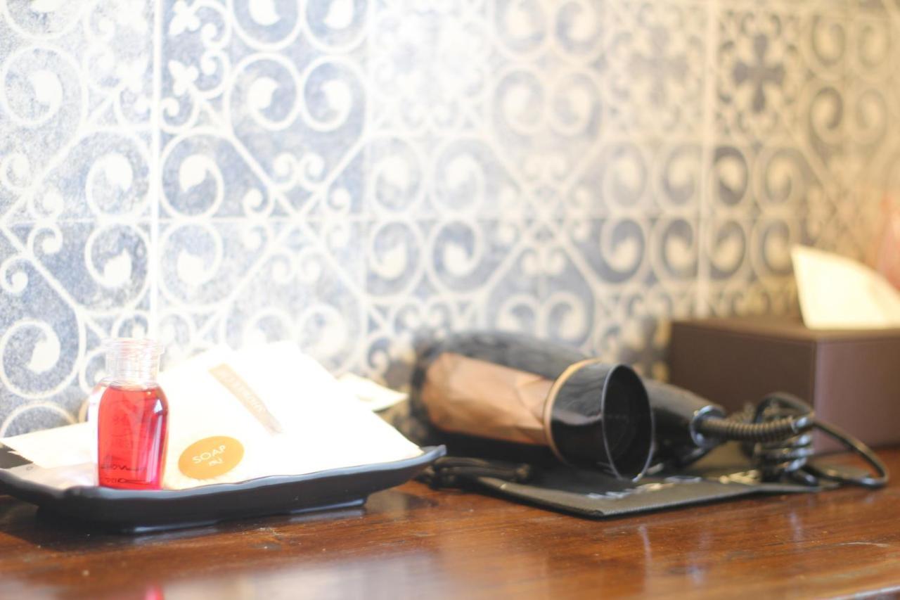 Montree Phuket Hotel, Sha Extra Plus Luaran gambar