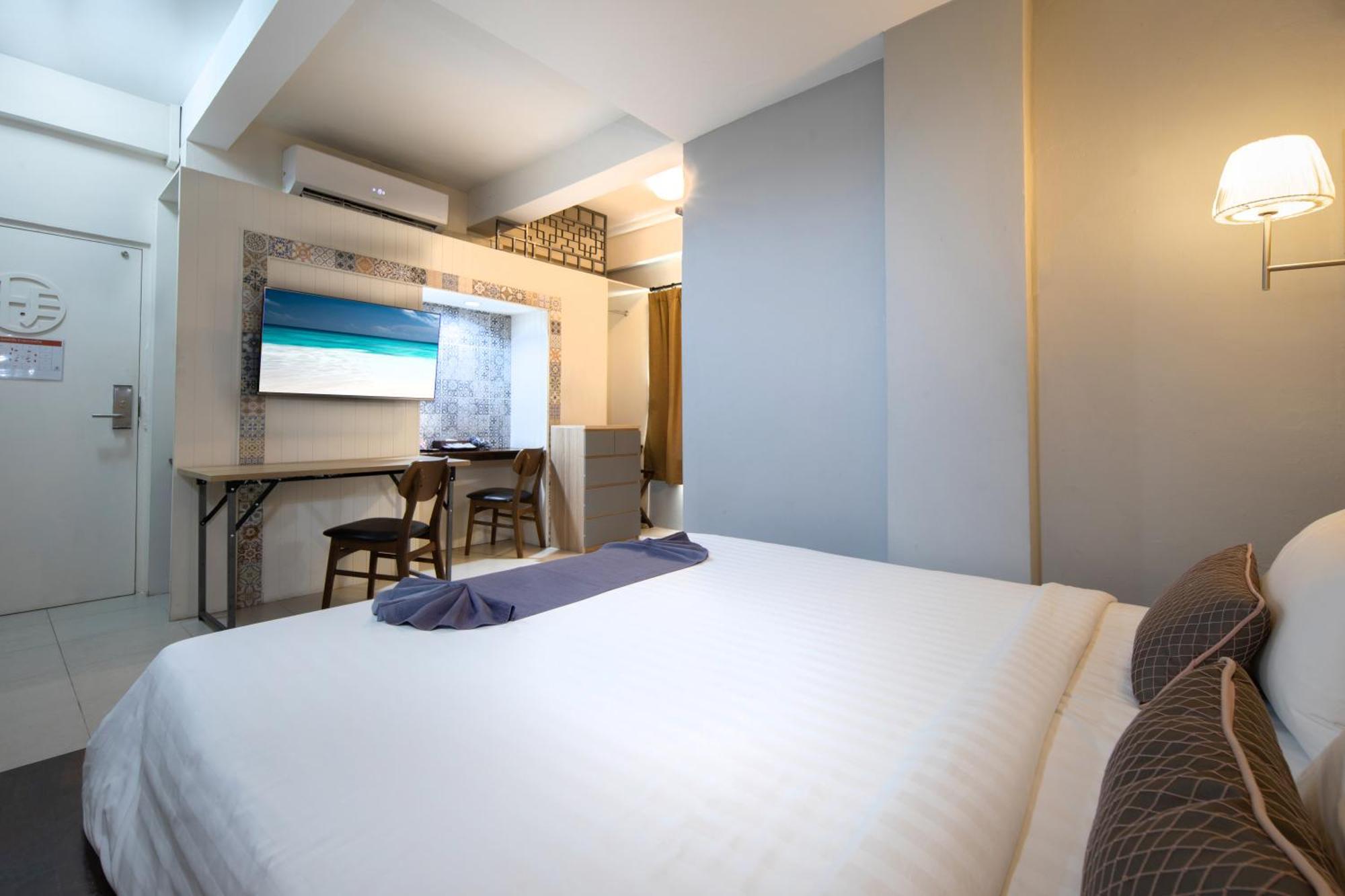 Montree Phuket Hotel, Sha Extra Plus Luaran gambar